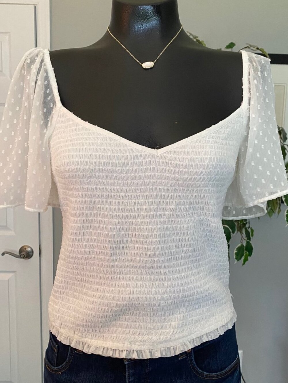 Abercrombie & Fitch White Crop-Top w/ short sheer puff sleeves/Elastic Bodice-L